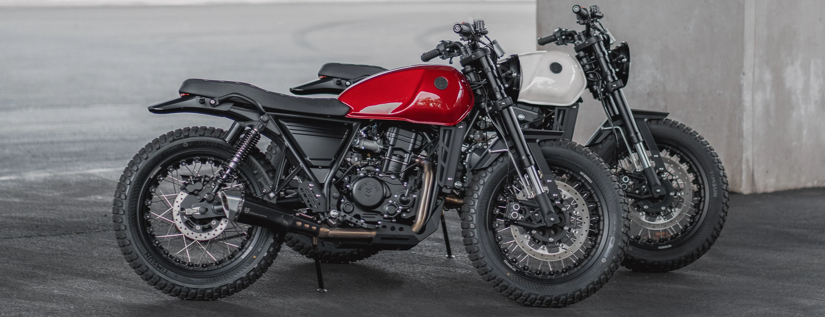Retro Spirit, Custom British Style